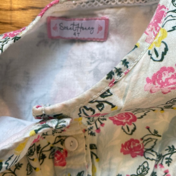 SweetHoney Floral Romper - Picture 7 of 11